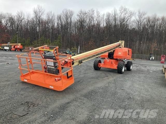 JLG 800 S ブームリフト　直伸型