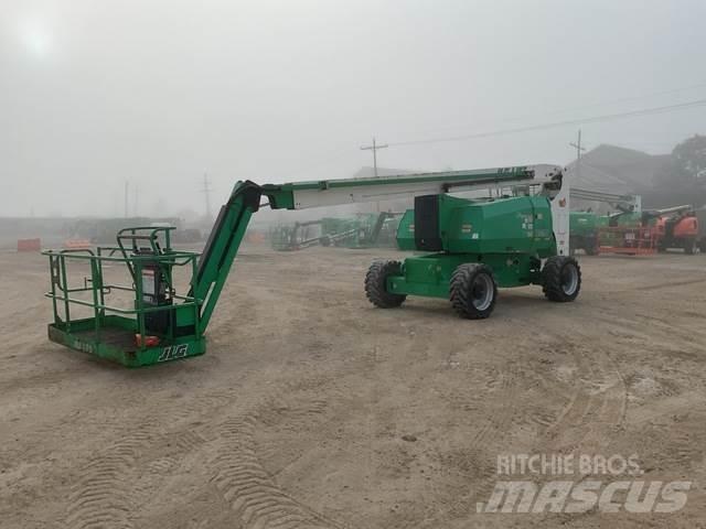 JLG 800AJ ブームリフト　屈伸型
