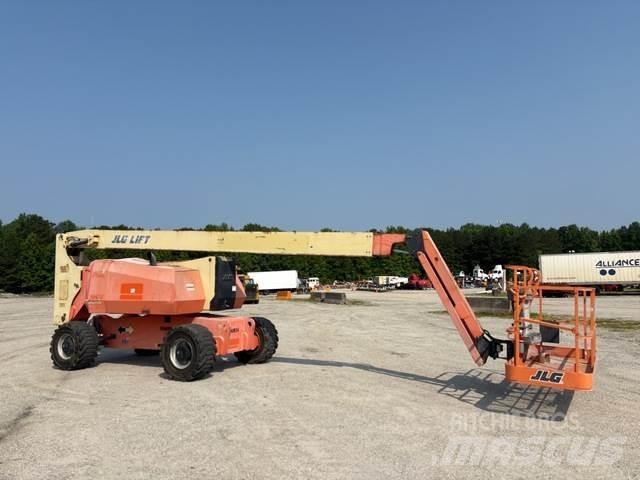 JLG 800AJ ブームリフト　屈伸型