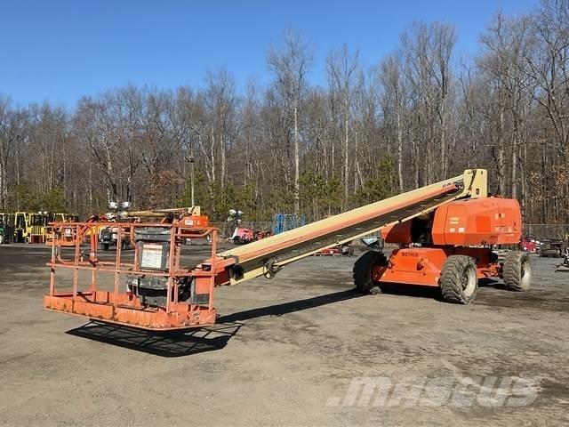 JLG 800S ブームリフト　直伸型
