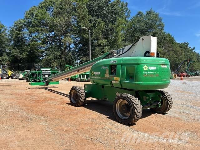 JLG 800S ブームリフト　直伸型