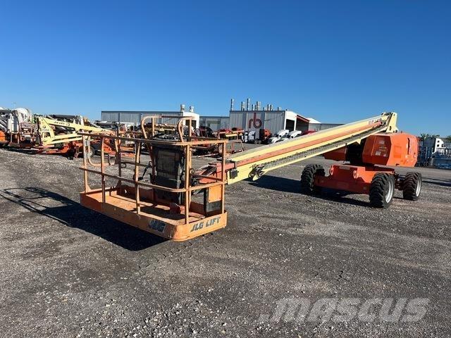 JLG 800S ブームリフト　直伸型