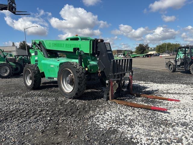 JLG 8042 テレスコーピックハンドラー