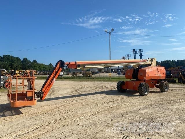 JLG 860SJ ブームリフト　直伸型