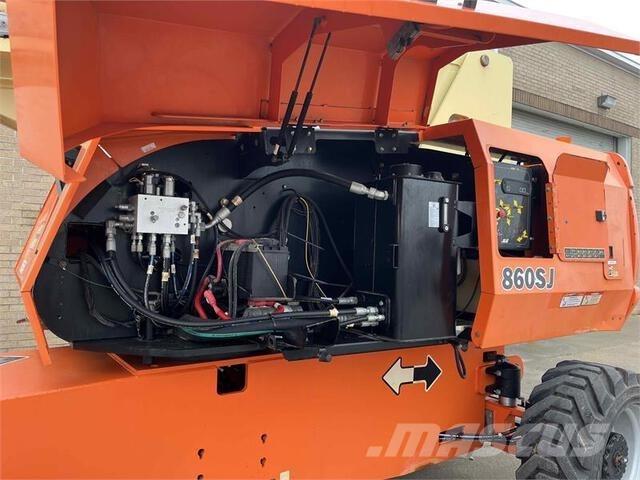JLG 860SJ ブームリフト　直伸型