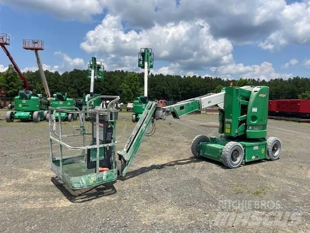 JLG E300AJP ブームリフト　屈伸型
