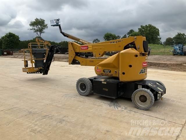 JLG E400AJPN ブームリフト　屈伸型