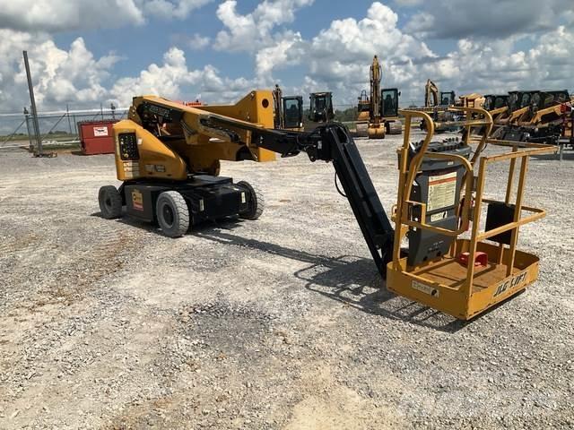 JLG E400AJPN ブームリフト　屈伸型