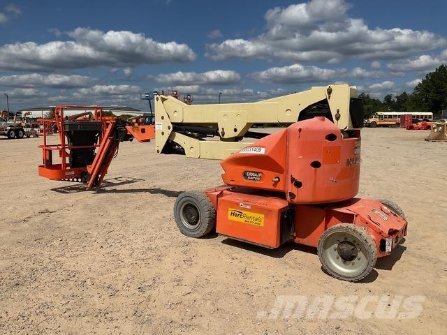 JLG E400AJPN ブームリフト　屈伸型