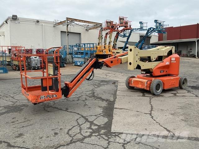 JLG E400AJPN ブームリフト　屈伸型