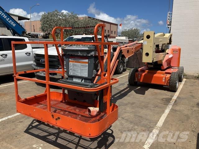 JLG E450AJ ブームリフト　屈伸型