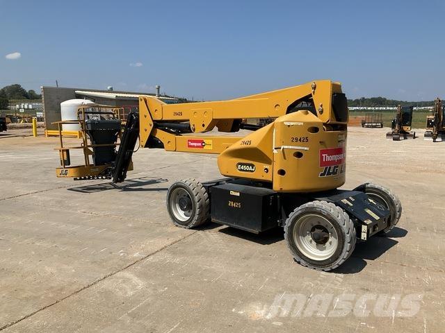 JLG E450AJ ブームリフト　屈伸型