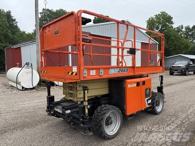 JLG ERT2669 シザースリフト