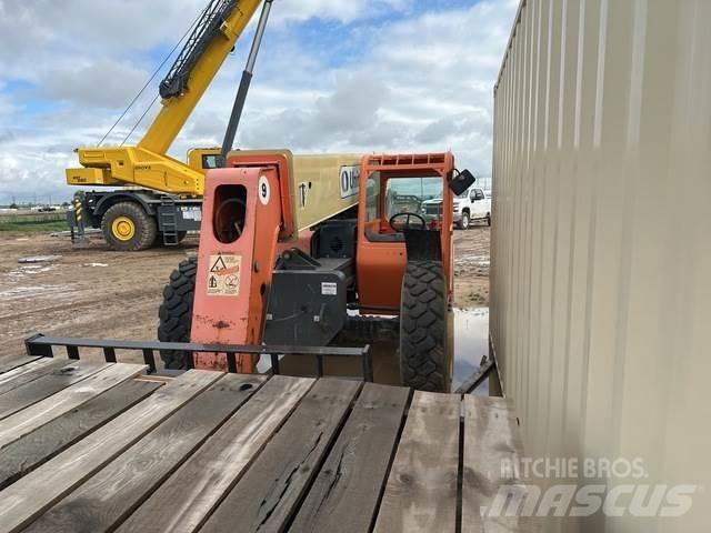 JLG G9-43A テレスコーピックハンドラー