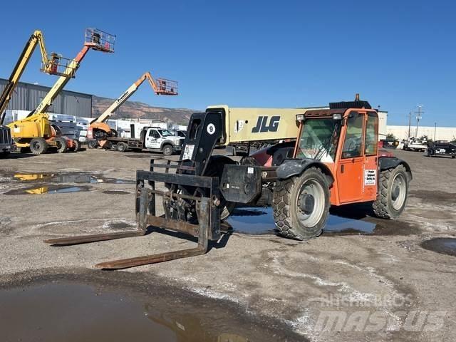 JLG G9-43A テレスコーピックハンドラー