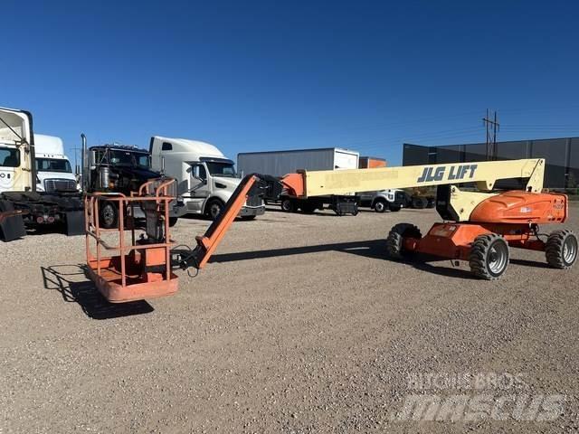 JLG M600JP ブームリフト　屈伸型