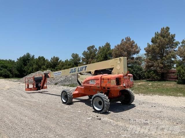 JLG M600JP ブームリフト　屈伸型