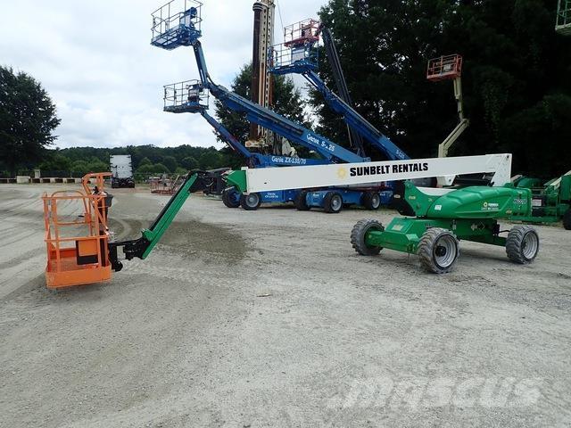 JLG M600JP ブームリフト　屈伸型