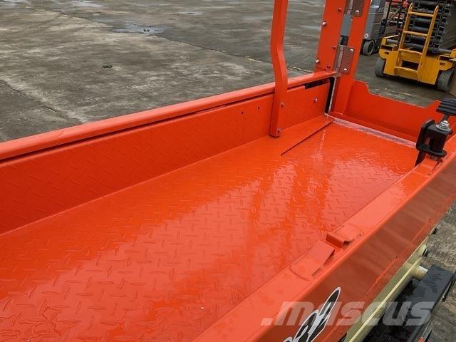 JLG R1932 シザースリフト