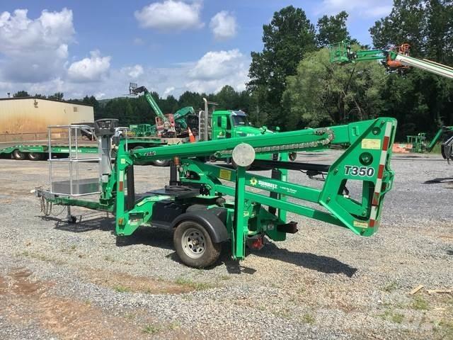 JLG T-350 高所作業台付トレーラー