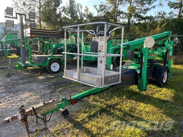 JLG T350 高所作業台付トレーラー