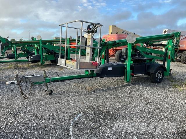 JLG T350 高所作業台付トレーラー