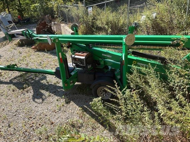 JLG T500J 高所作業台付トレーラー