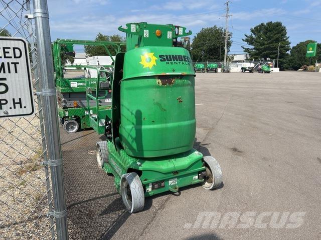 JLG Toucan 26E 垂直昇降型リフト