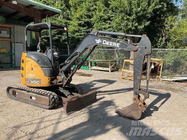 John Deere 30G 大型油圧ショベル12t以上（パワーショベル・ユンボ）