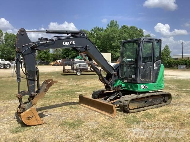 John Deere 60G 大型油圧ショベル12t以上（パワーショベル・ユンボ）
