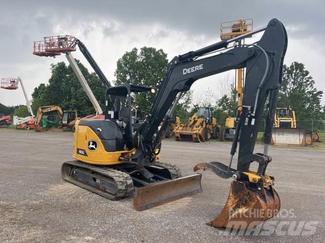 John Deere 60G 大型油圧ショベル12t以上（パワーショベル・ユンボ）