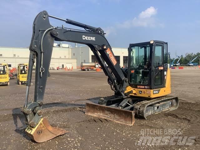 John Deere 60G 大型油圧ショベル12t以上（パワーショベル・ユンボ）