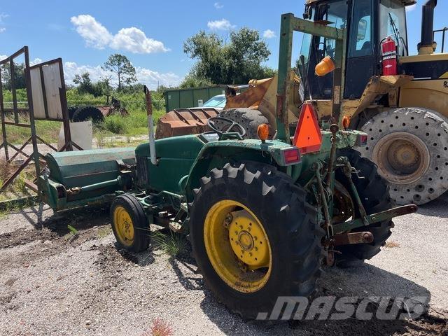John Deere 970 屋内用スイーパー