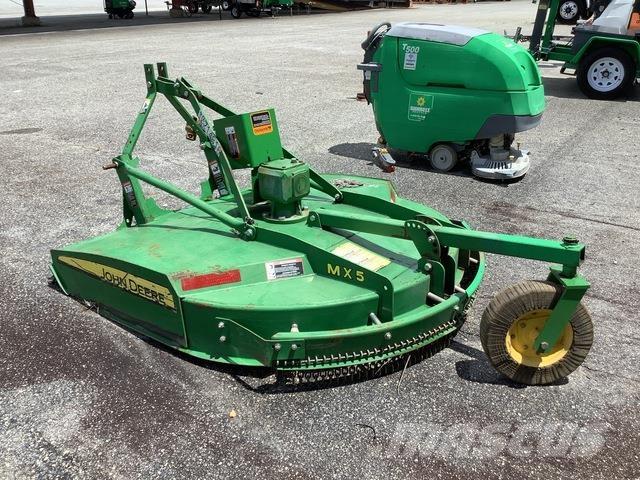 John Deere MX5 モアー