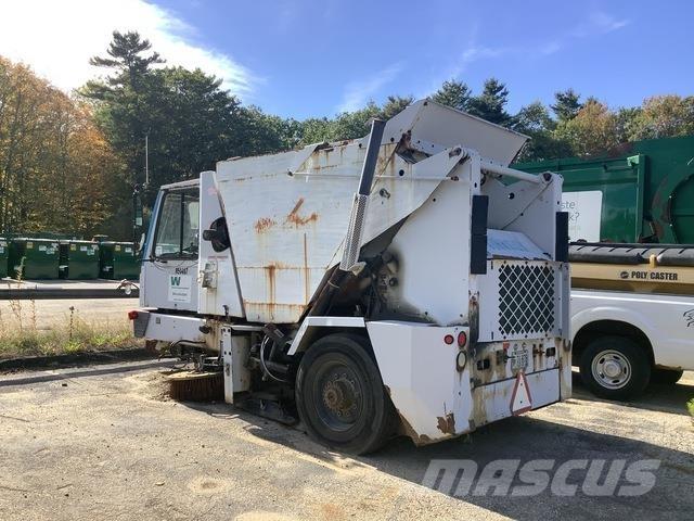 Johnston 3000 街路清掃車