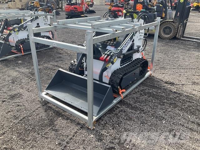 JQ Power JQ400 スキッドステアローダー