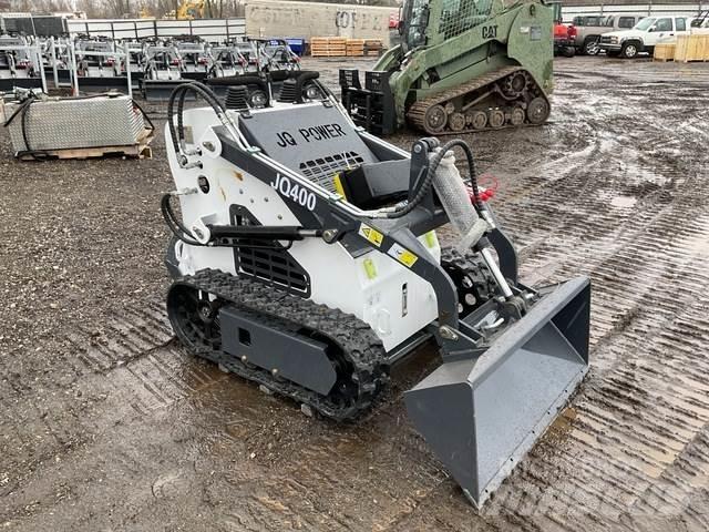 JQ Power JQ400 スキッドステアローダー
