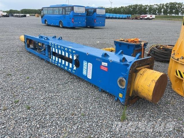 Junttan HHK5S 振動式パイルドライバー