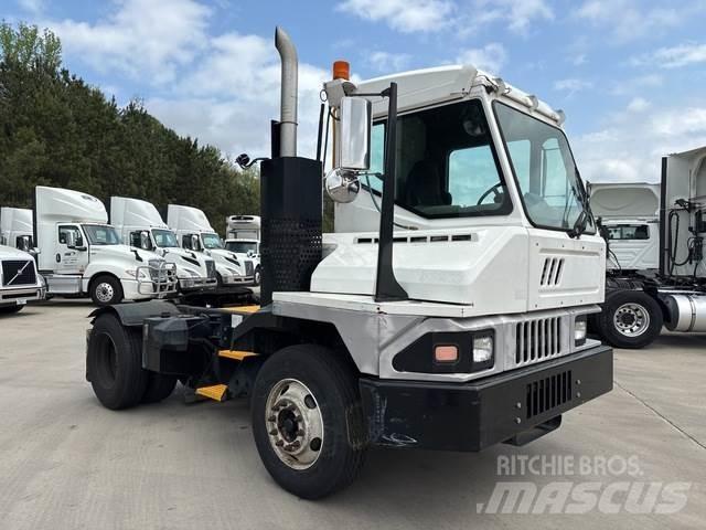 Kalmar T2 ターミナルトラクター