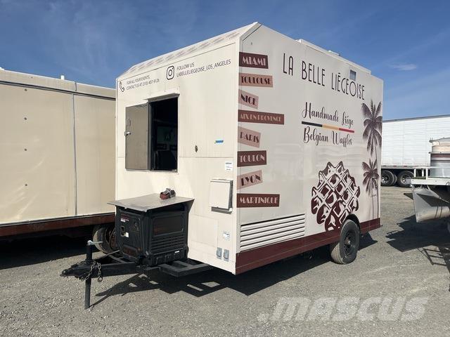  Kareem Carts 飲料運送用トレーラー