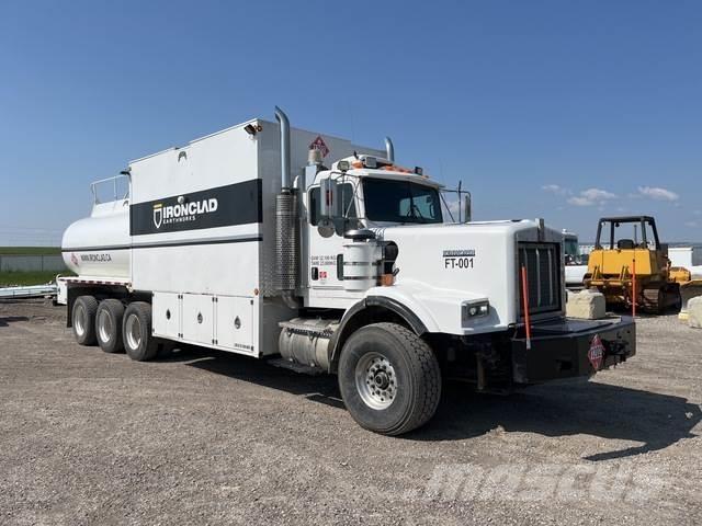 Kenworth C500 タンカートラック