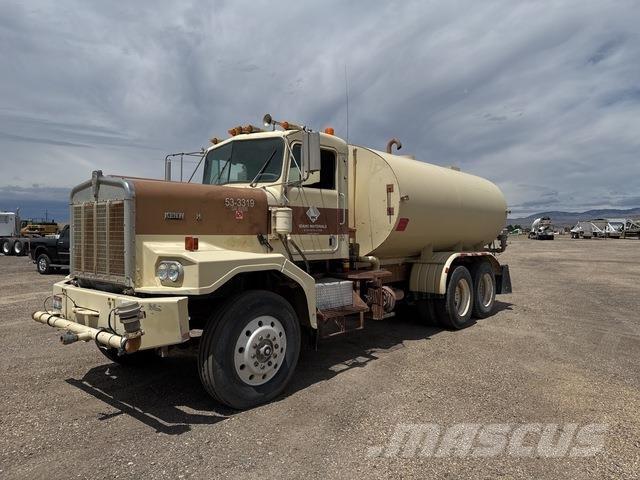 Kenworth C500 給水車