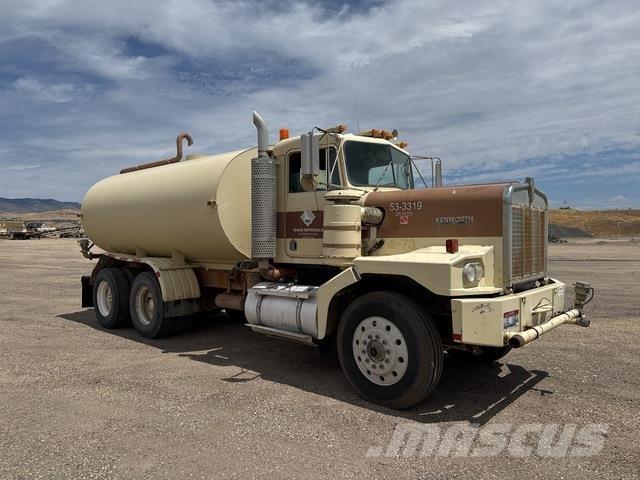 Kenworth C500 給水車