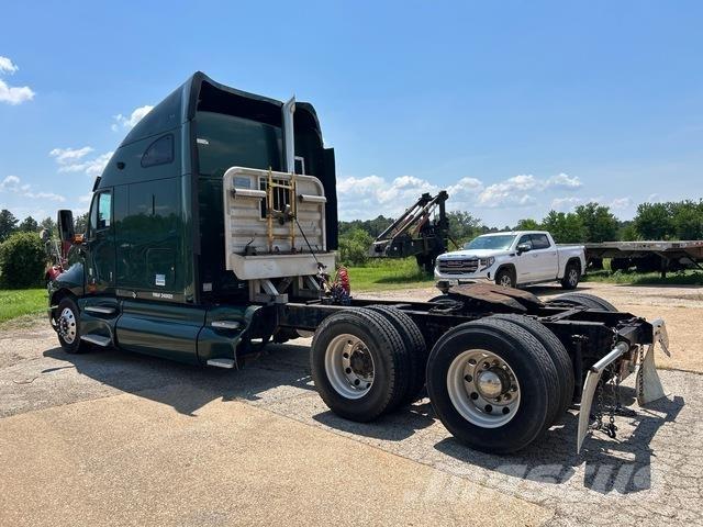 Kenworth T2000 中古トラクターヘッド | トレーラーヘッド