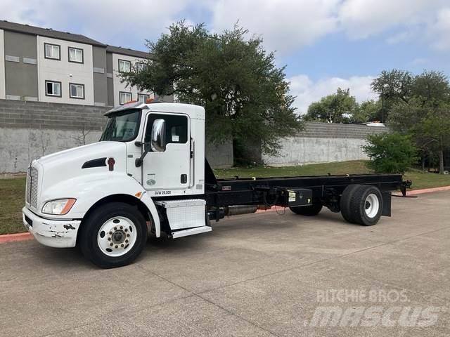 Kenworth T270 その他トラック