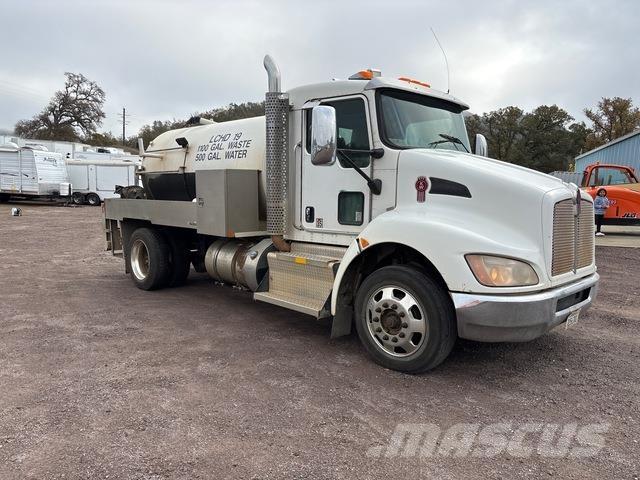 Kenworth T270 コンバイン／バキュームトラック