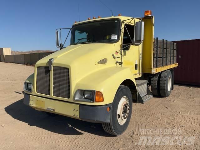Kenworth T300 ダンプ