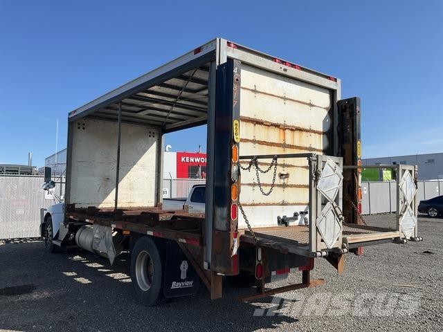 Kenworth T370 カーテンサイダートラック