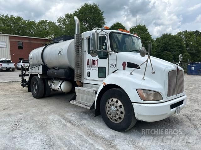 Kenworth T370 ミキサー車