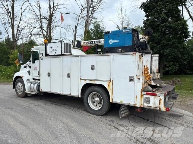 Kenworth T370 多目的／汎用車両